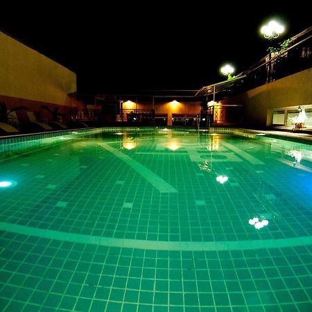 Hotel Belair Residence Бужумбура Екстер'єр фото