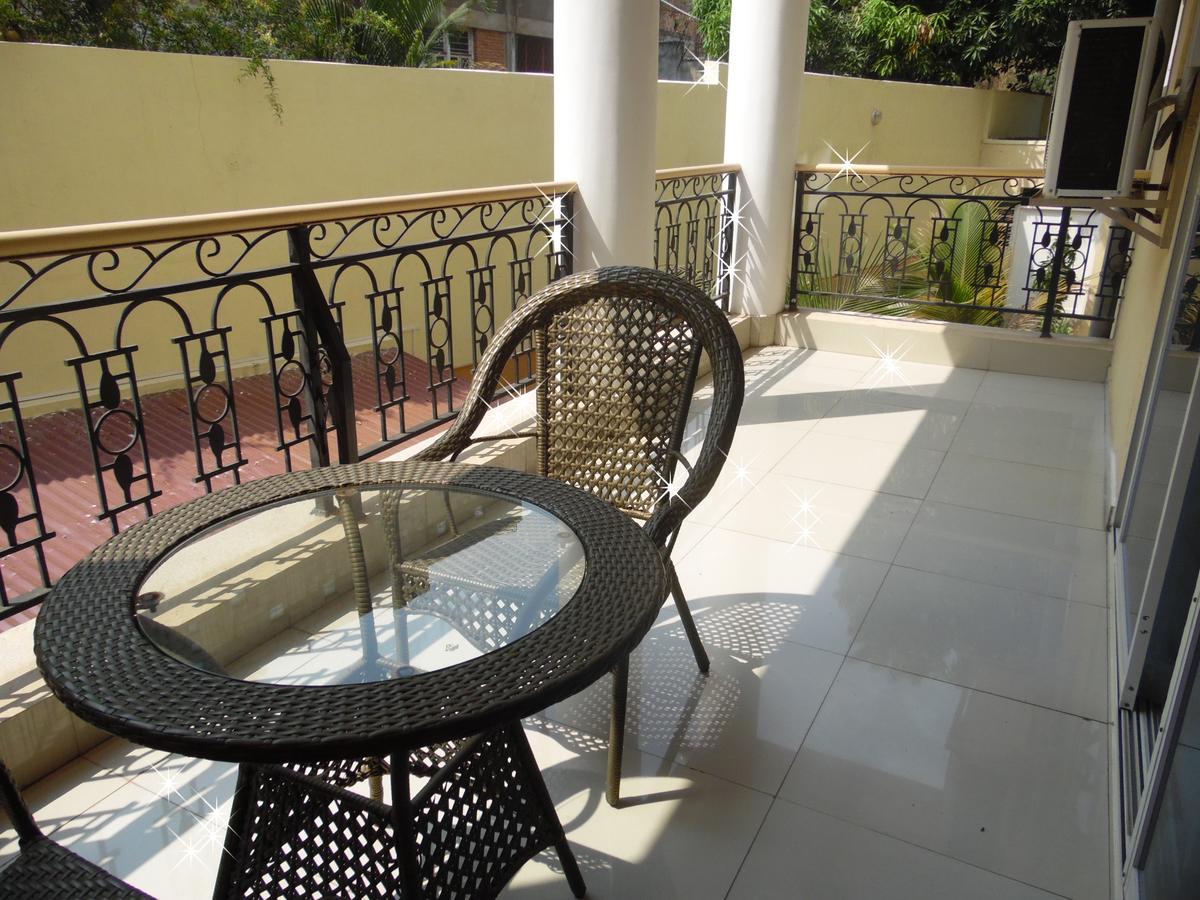 Hotel Belair Residence Бужумбура Екстер'єр фото