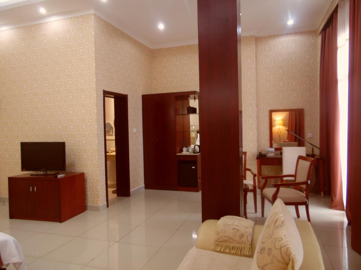 Hotel Belair Residence Бужумбура Екстер'єр фото