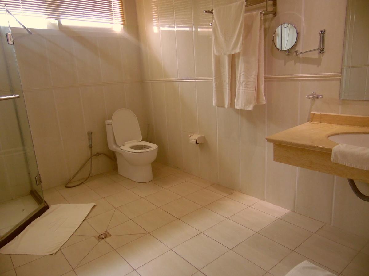 Hotel Belair Residence Бужумбура Екстер'єр фото