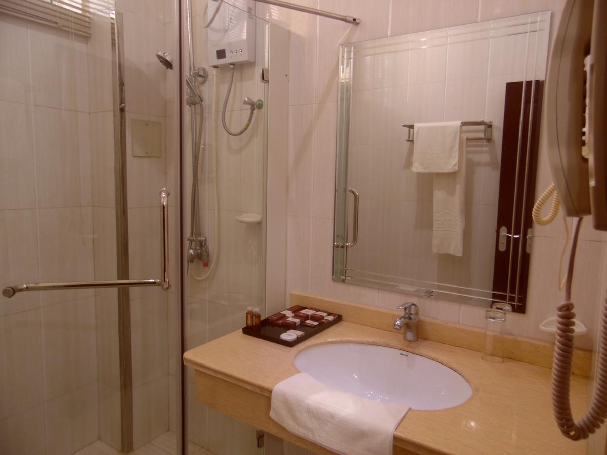 Hotel Belair Residence Бужумбура Екстер'єр фото